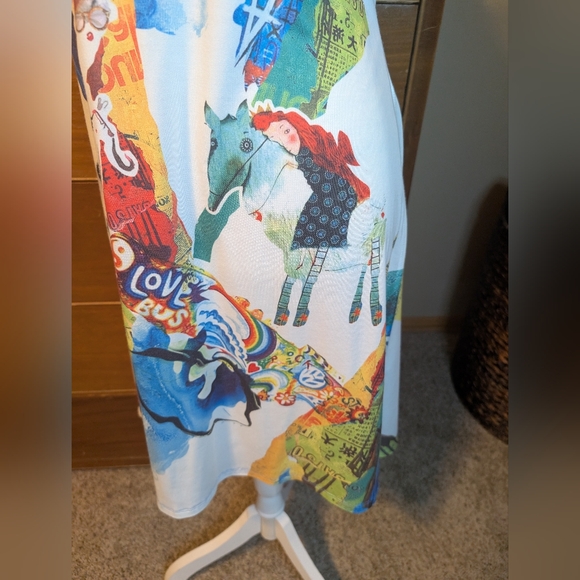 Inoah Sleeveless Wearable Art Graphic Print Knit Dress - Picture 4 of 12